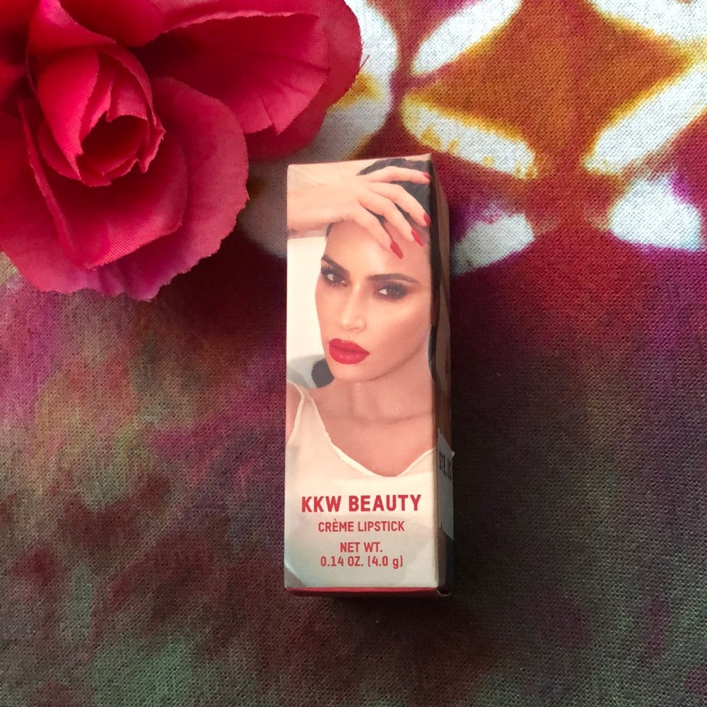 KKW Beauty ‘Classic Red’ Crème Lipstick💄